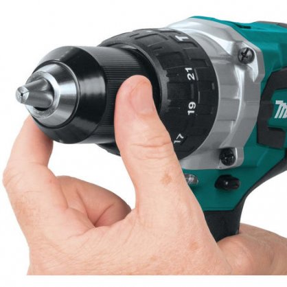 Perceuse visseuse  percussion 18V 13mm DHP481Z MAKITA 