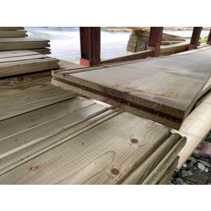 Planche de rive 220x28 mm Long. 4,80 m en Sapin trait Classe 3