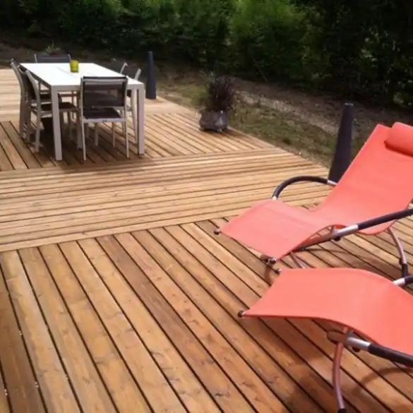 Lame terrasse pin du nord Cl4 huilé PROLIN - 3900x120x28 mm - Profil bombé rainuré