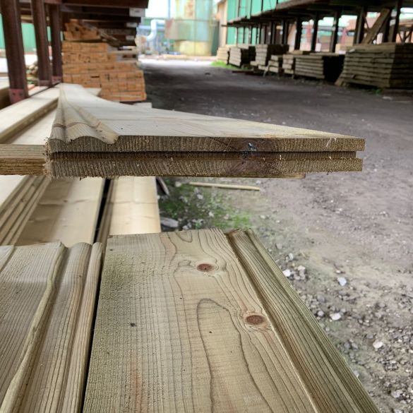 Planche de rive Sapin/Epicéa 4500x220x28 mm Classe 3