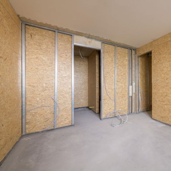 Dalle OSB3 hydrofuge rainure et languette Ép. 18 mm 2500x675 mm