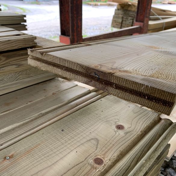Planche de rive 220x28 mm Long. 4,80 m en Sapin/Epicea traité Classe 3
