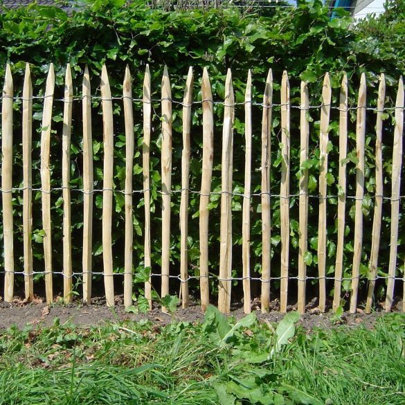 Ganivelle châtaignier fendu H. 1,20 m Long. 10 ml - Écartement 4/5 cm