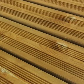 Lame en pin du Nord striée marron 3 mètres pour terrasse