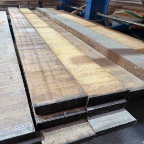 Plot iroko sec séchoir 46 mm bois exotique massif